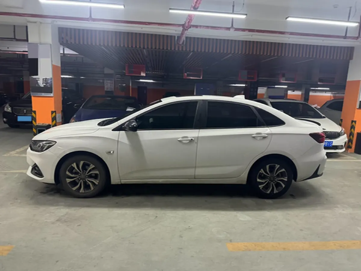 2019 Chevrolet Monza 1.3T 163HP L3 6AT,autocango,china used car exporter,china ev exporter,chinese used car exporter,chinese used ev exporter