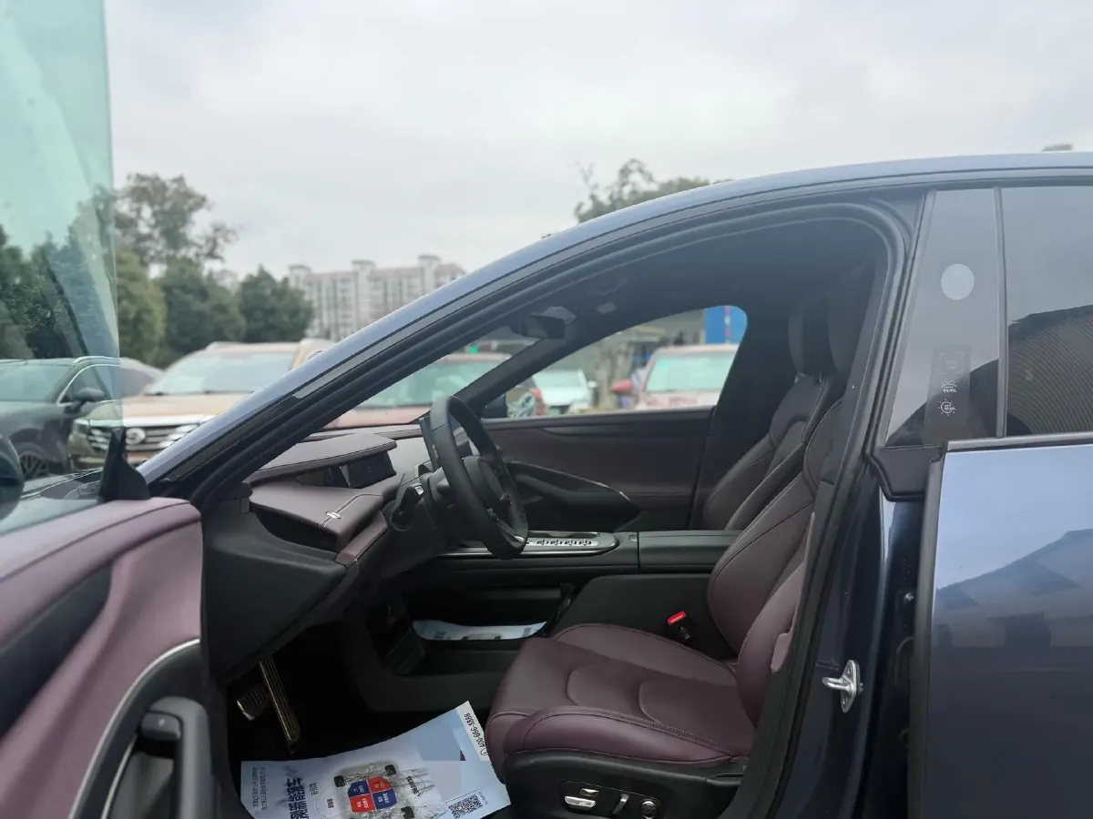 2024 MI SU7 BEV 101KWH,autocango,china used car exporter,china ev exporter,chinese used car exporter,chinese used ev exporter