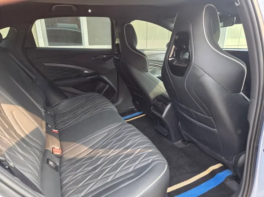 2024 BYD Seal BEV 61.4KWH,autocango,china used car exporter,china ev exporter,chinese used car exporter,chinese used ev exporter