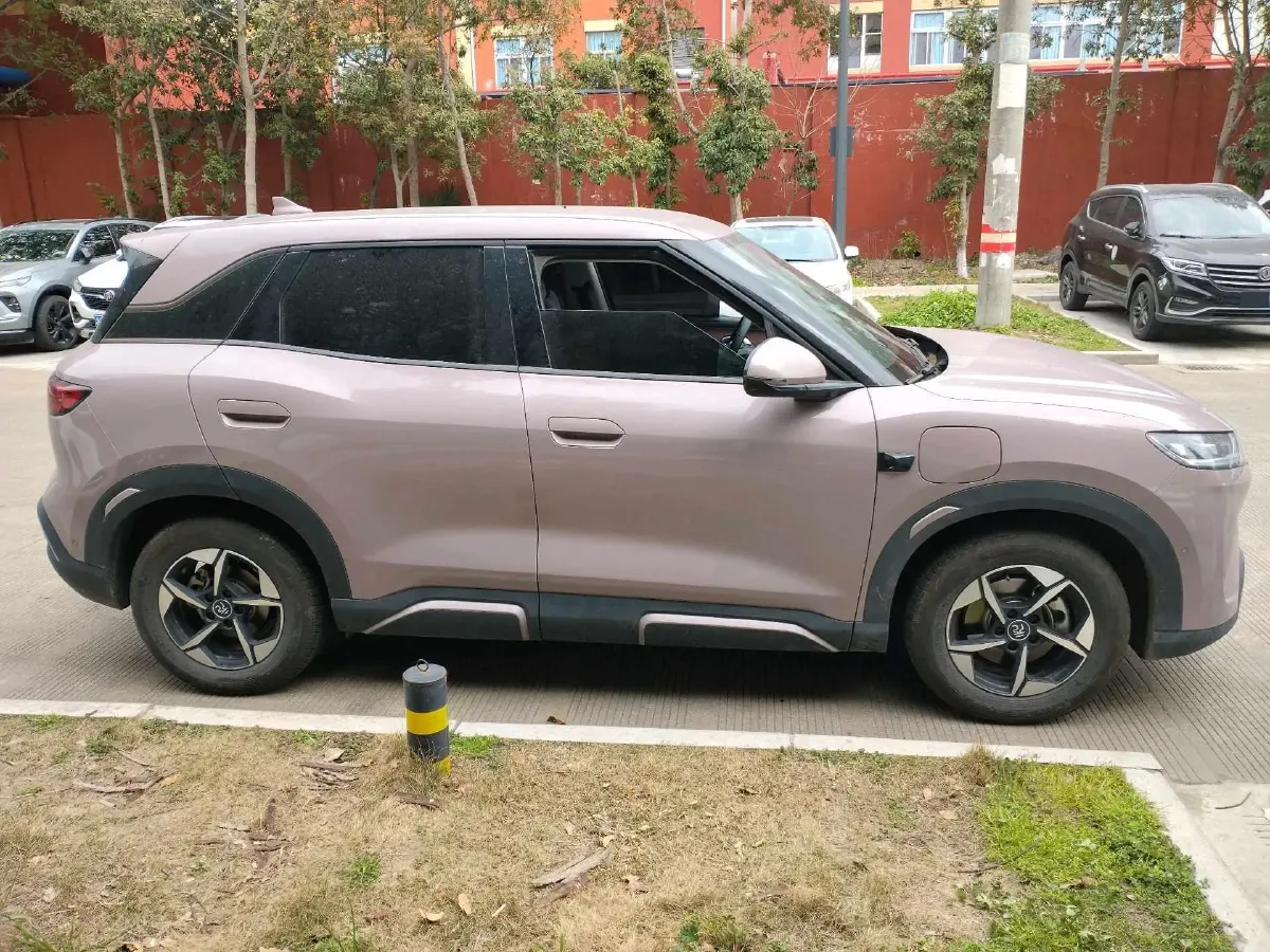 2024 BYD YuanUP BEV 45.12KWH,autocango,china used car exporter,china ev exporter,chinese used car exporter,chinese used ev exporter