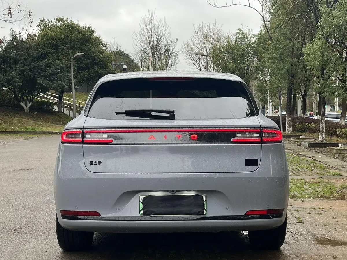 2025 AITO AITO M5 1.5T 152HP L4 REEV 42KWH,autocango,china used car exporter,china ev exporter,chinese used car exporter,chinese used ev exporter