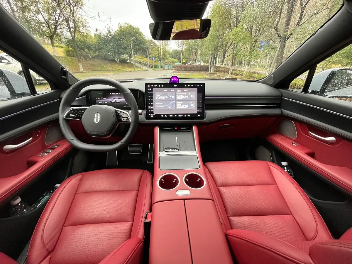 2025 AITO AITO M5 1.5T 152HP L4 REEV 42KWH,autocango,china used car exporter,china ev exporter,chinese used car exporter,chinese used ev exporter