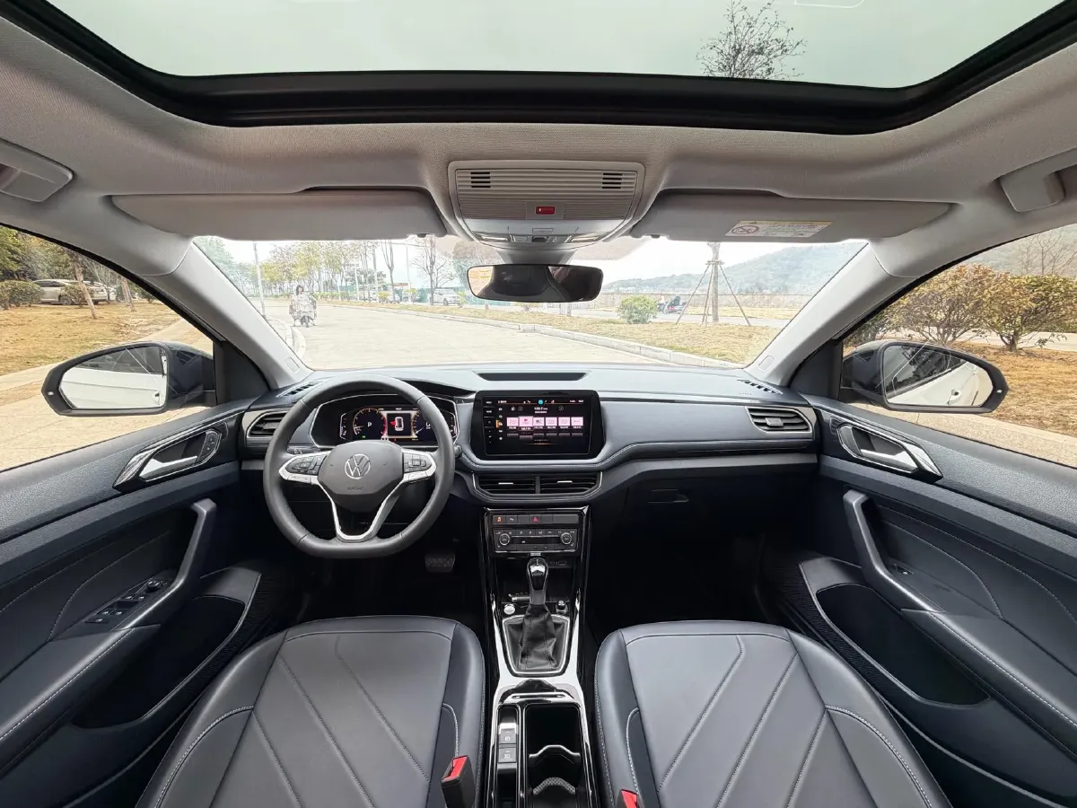 2025 Volkswagen Tharu 1.5T 160HP L4 7DCT,autocango,china used car exporter,china ev exporter,chinese used car exporter,chinese used ev exporter