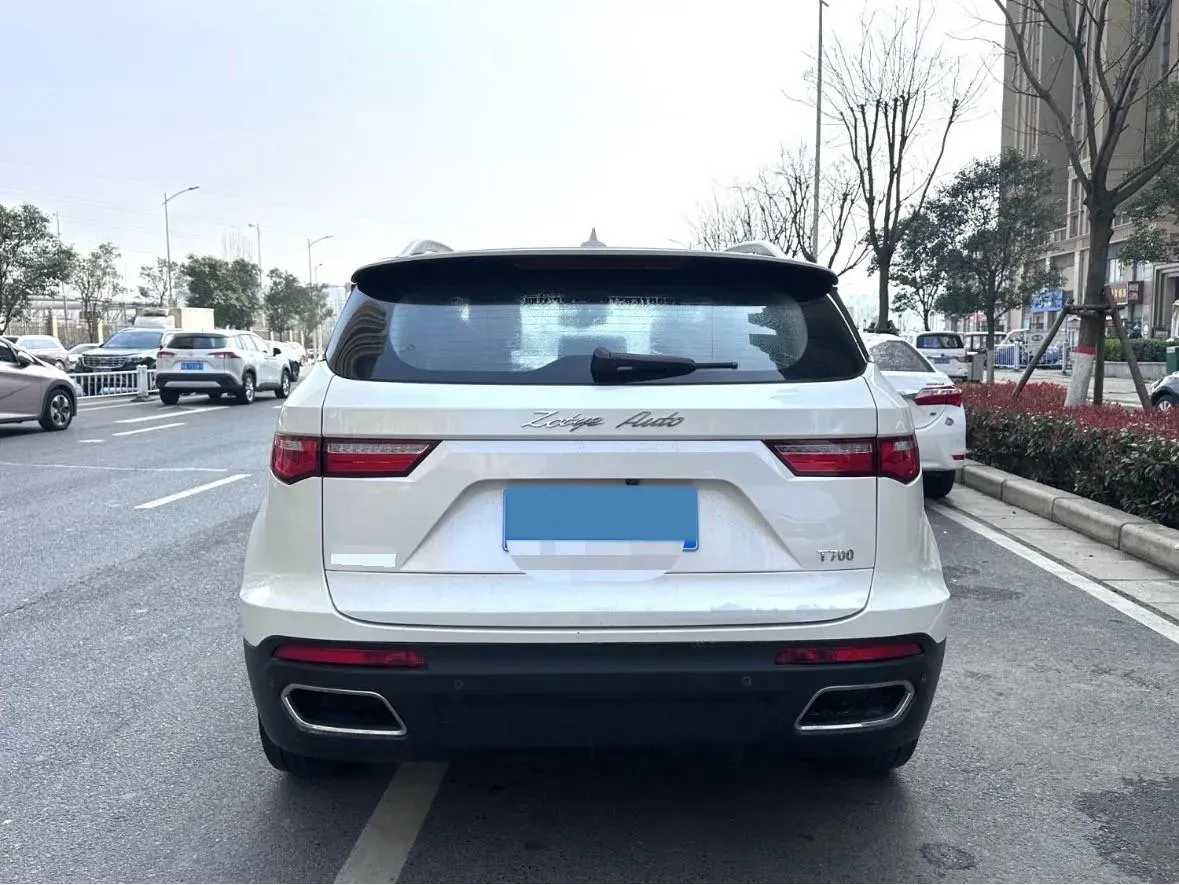 2017 Zotye T700 1.8T 177HP L4 6DCT,autocango,china used car exporter,china ev exporter,chinese used car exporter,chinese used ev exporter