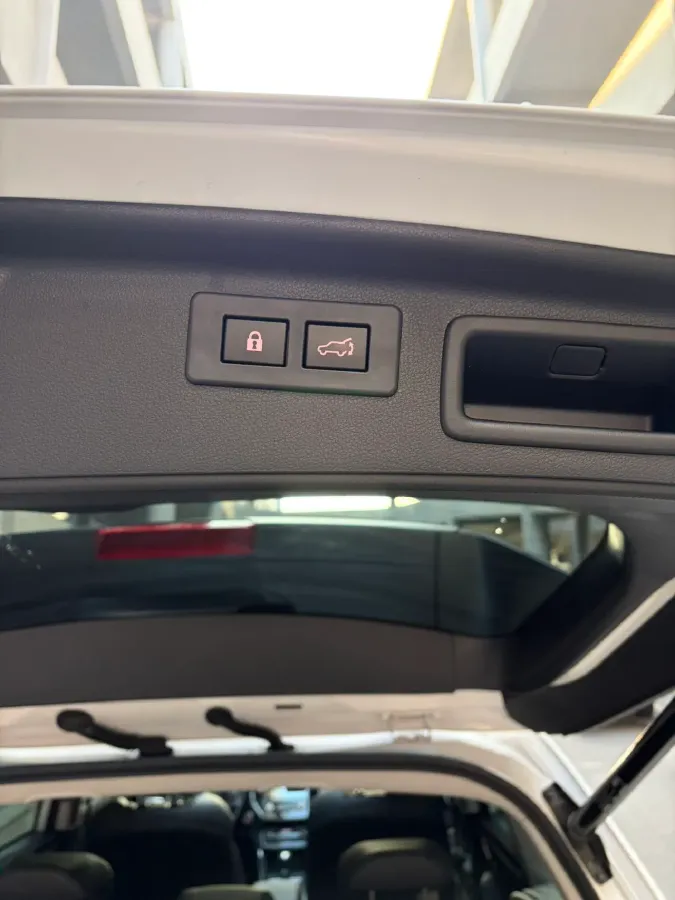 2024 Subaru Forester 2.5L 169HP H4 CVT,autocango,china used car exporter,china ev exporter,chinese used car exporter,chinese used ev exporter