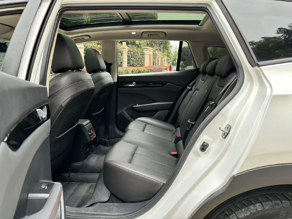 2021 DongFeng Aeolus YiXuan GS 1.5T 150HP L4 6DCT,autocango,china used car exporter,china ev exporter,chinese used car exporter,chinese used ev exporter