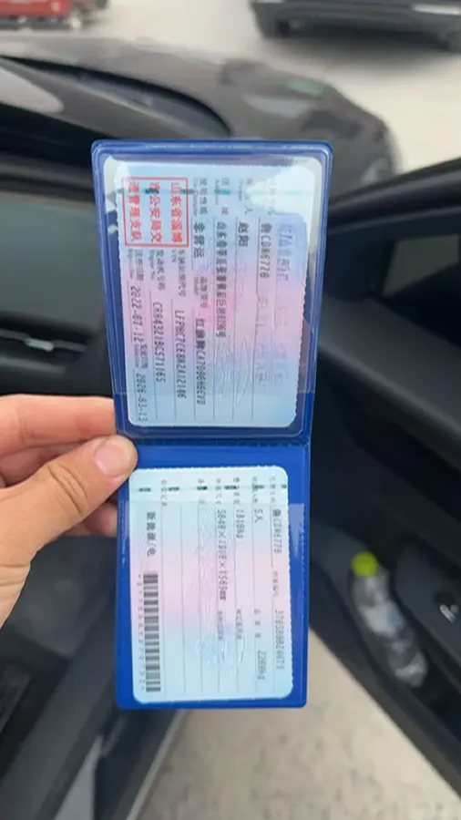 2022 HongQi E-QM5 BEV 54KWH,autocango,china used car exporter,china ev exporter,chinese used car exporter,chinese used ev exporter