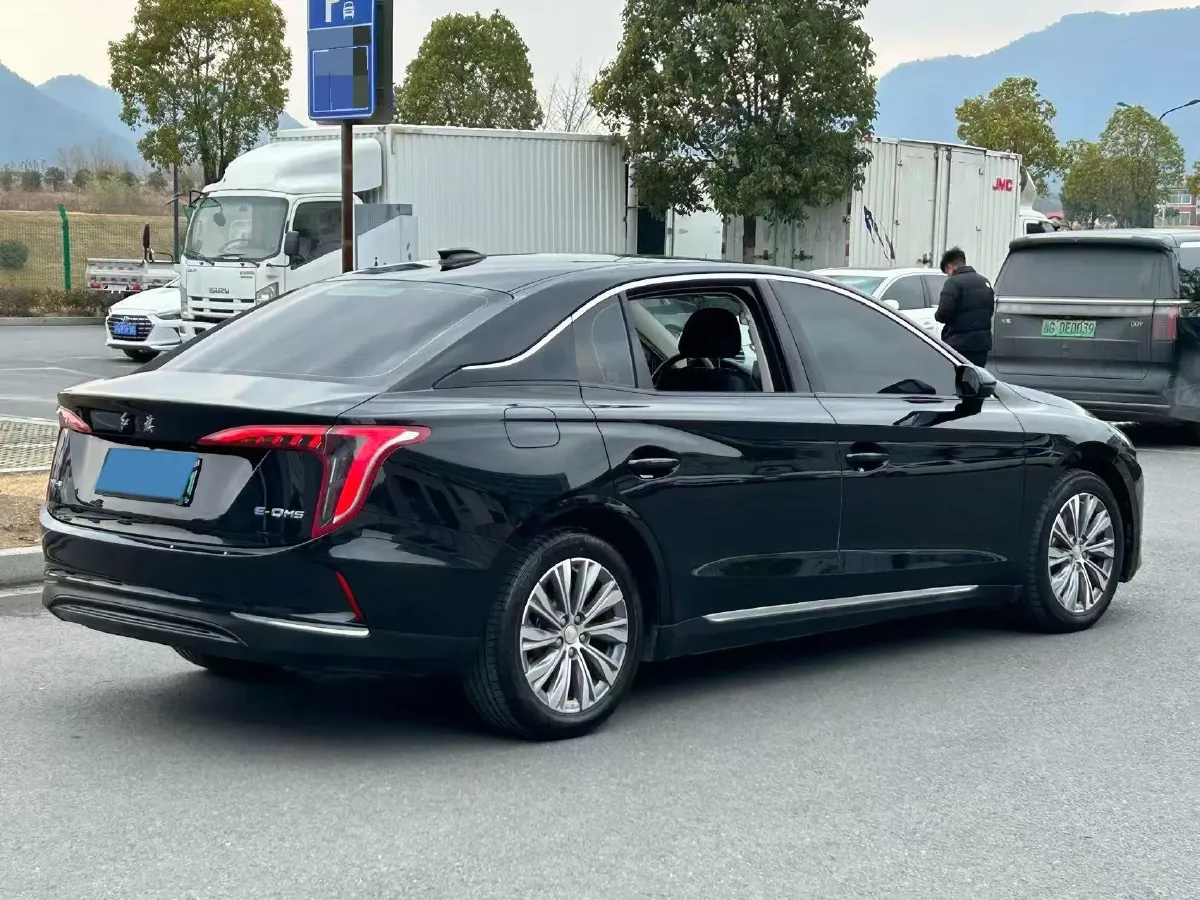 2022 HongQi E-QM5 BEV 54KWH,autocango,china used car exporter,china ev exporter,chinese used car exporter,chinese used ev exporter
