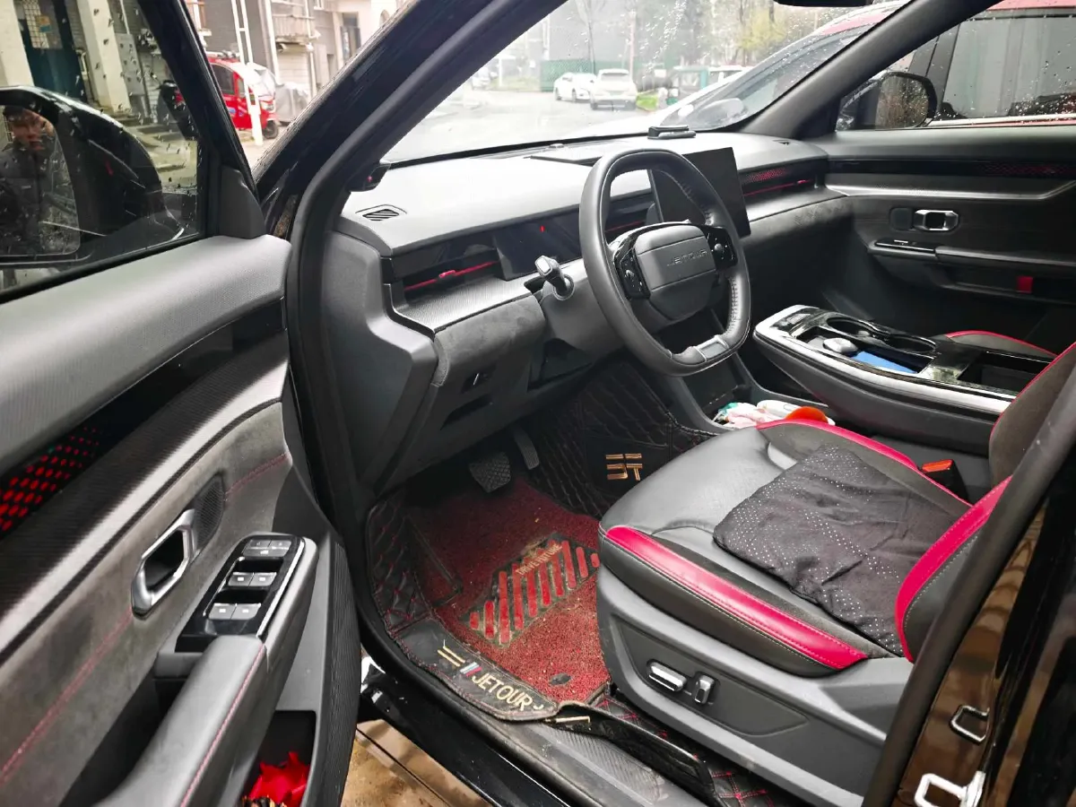 2022 Jetour DASHING 1.6T 197HP L4 7DCT,autocango,china used car exporter,china ev exporter,chinese used car exporter,chinese used ev exporter