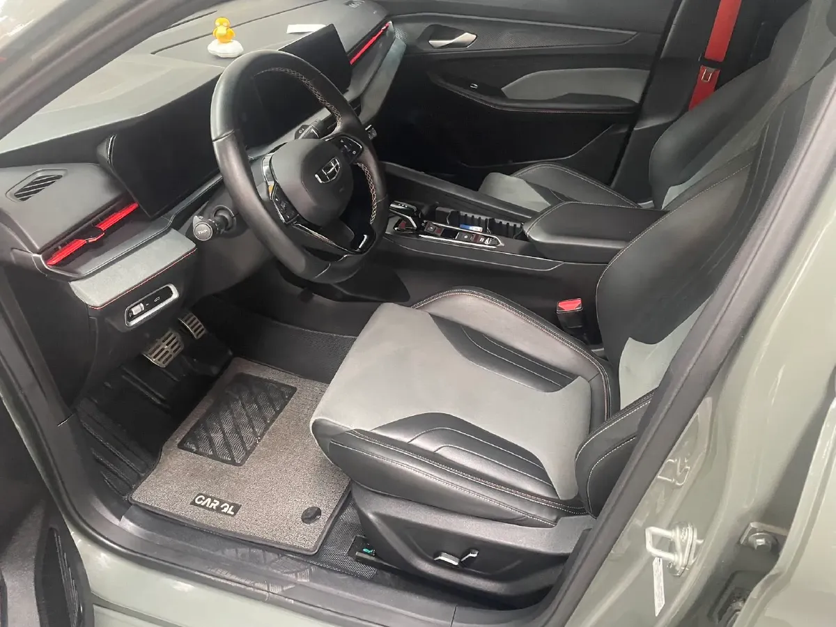 2022 Geely Binray 1.5T 181HP L4 7DCT,autocango,china used car exporter,china ev exporter,chinese used car exporter,chinese used ev exporter