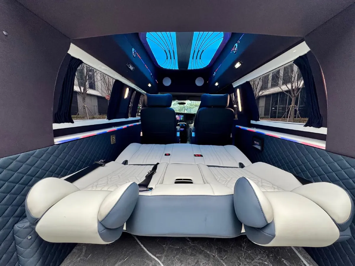 2017 GMC SAVANA 6.0L 328HP V8 6AT,autocango,china used car exporter,china ev exporter,chinese used car exporter,chinese used ev exporter