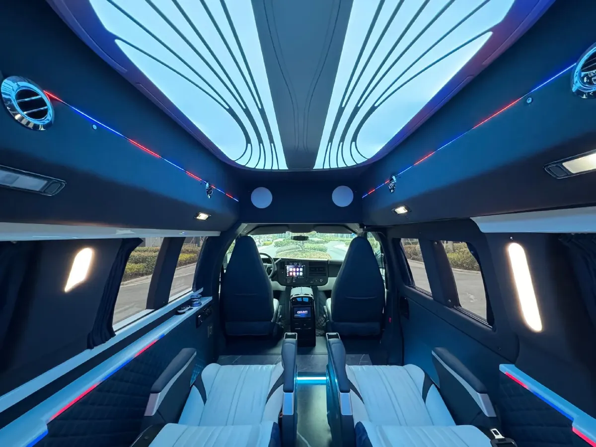 2017 GMC SAVANA 6.0L 328HP V8 6AT,autocango,china used car exporter,china ev exporter,chinese used car exporter,chinese used ev exporter