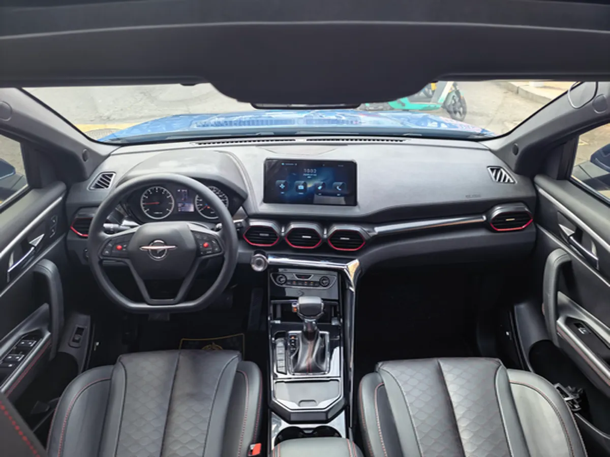 2019 HaiMa 8S 1.6T 195HP L4 6AT,autocango,china used car exporter,china ev exporter,chinese used car exporter,chinese used ev exporter