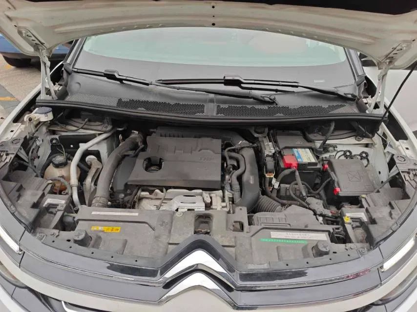 2019 Citroen C5 Aircross 1.8T 204HP L4 6AT,autocango,china used car exporter,china ev exporter,chinese used car exporter,chinese used ev exporter