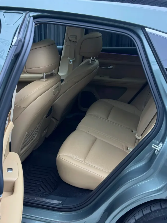 2023 HIMA AITO M5 1.5T 152HP L4 REEV 40KWH,autocango,china used car exporter,china ev exporter,chinese used car exporter,chinese used ev exporter