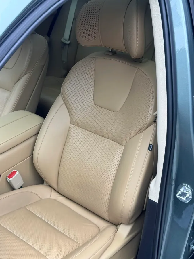 2023 HIMA AITO M5 1.5T 152HP L4 REEV 40KWH,autocango,china used car exporter,china ev exporter,chinese used car exporter,chinese used ev exporter