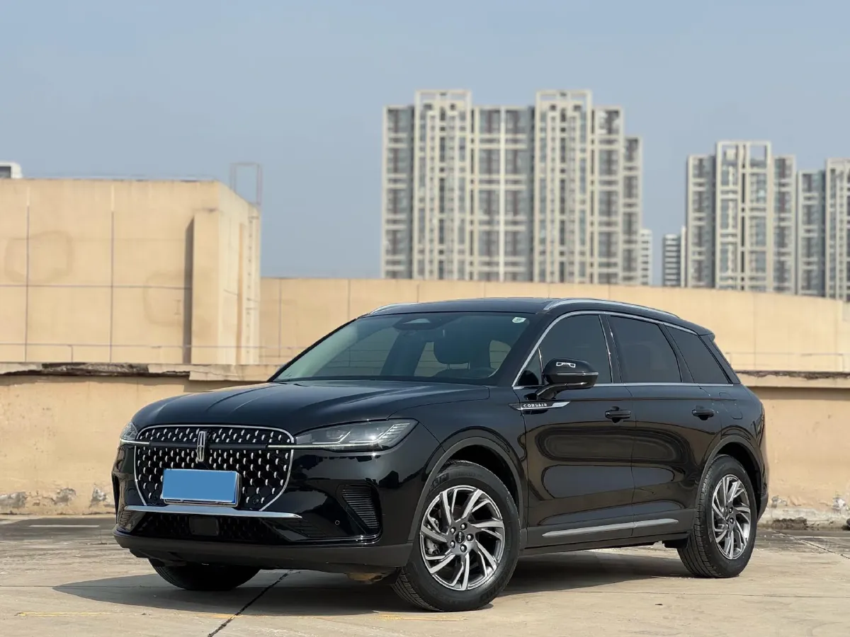 2023 Lincoln Corsair 2.0T 261HP L4 8AT,autocango,china used car exporter,china ev exporter,chinese used car exporter,chinese used ev exporter