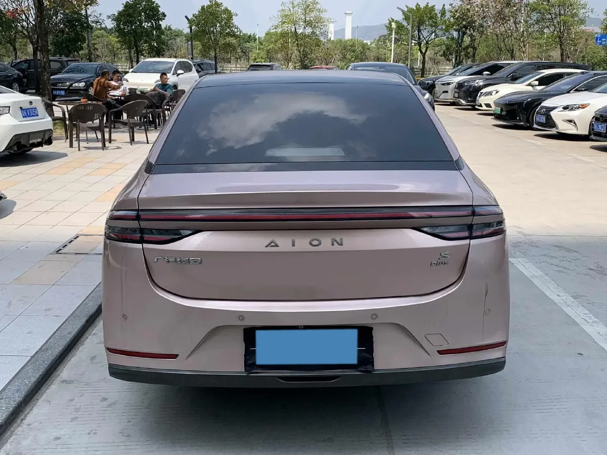 2022 ChangAn Oshan Z6 1.5T 170HP L4 6TCT PHEV 28.4KWH,autocango,china used car exporter,china ev exporter,chinese used car exporter,chinese used ev exporter