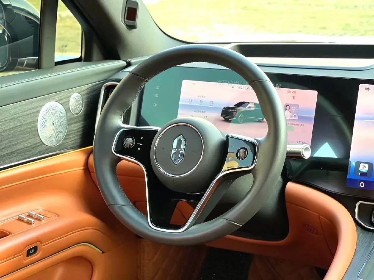 2024 AITO AITO M9 1.5T 152HP L4 REEV 42KWH,autocango,china used car exporter,china ev exporter,chinese used car exporter,chinese used ev exporter