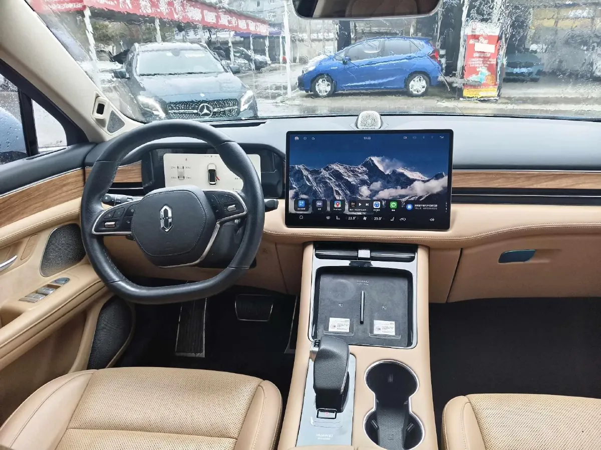 2022 JMC YuHu 7 2.0T 141HP L4 8AT,autocango,china used car exporter,china ev exporter,chinese used car exporter,chinese used ev exporter