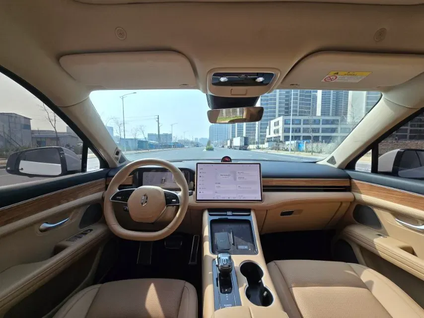 2024 AITO AITO M5 1.5T 152HP L4 REEV 42KWH,autocango,china used car exporter,china ev exporter,chinese used car exporter,chinese used ev exporter