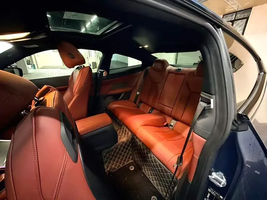 2022 HongQi HS7 3.0T 337HP V6 8AT,autocango,china used car exporter,china ev exporter,chinese used car exporter,chinese used ev exporter