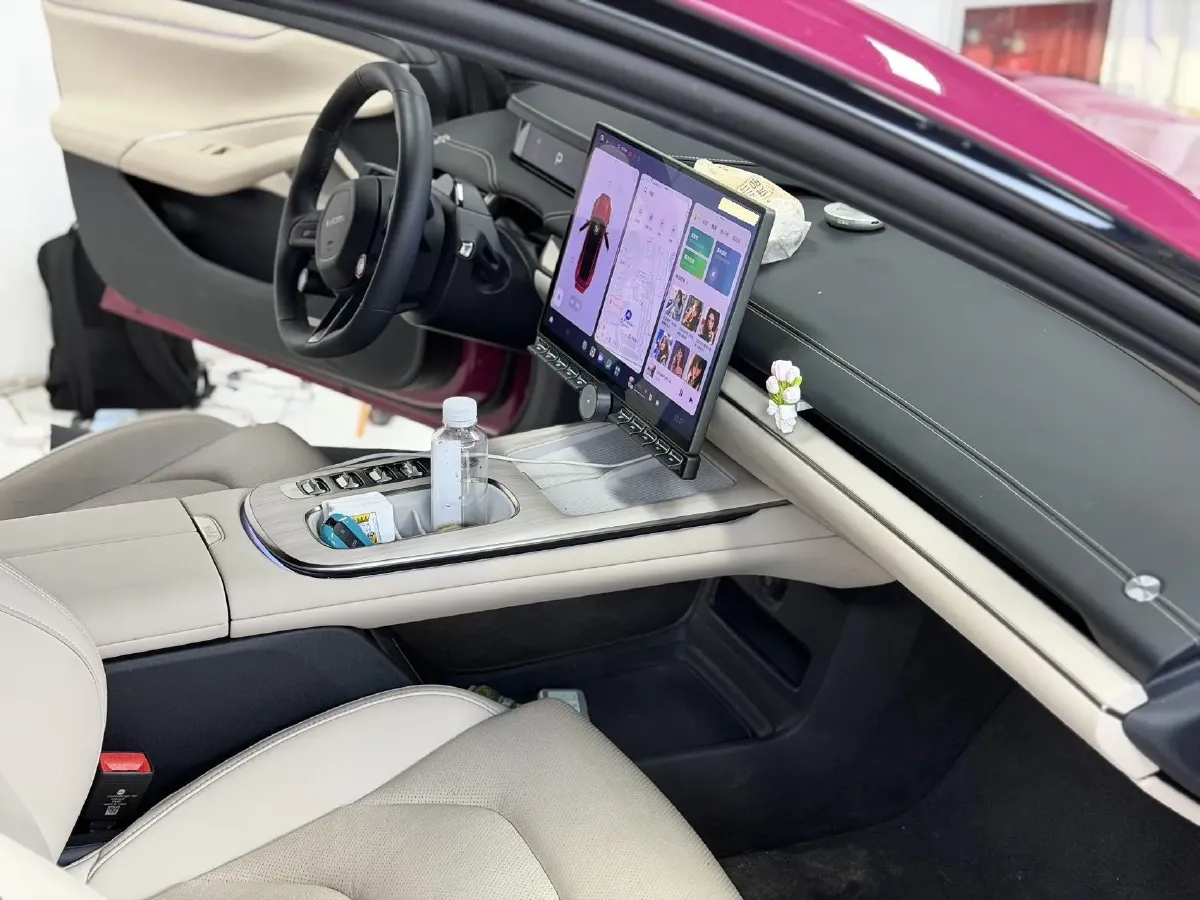 2024 MI SU7 BEV 101KWH,autocango,china used car exporter,china ev exporter,chinese used car exporter,chinese used ev exporter