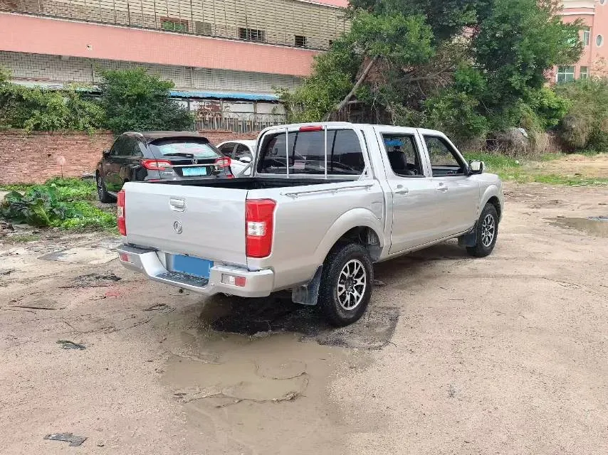 2018 Dongfeng RuiQi 2.4L 139HP L4 5MT,autocango,china used car exporter,china ev exporter,chinese used car exporter,chinese used ev exporter