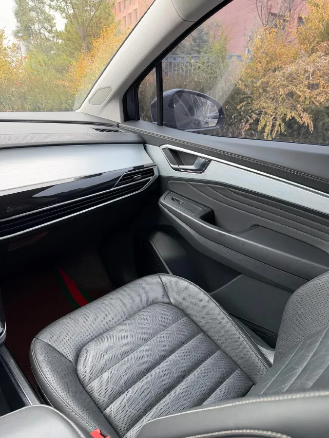 2021 Volkswagen Talagon 2.0T 220HP L4 7DCT,autocango,china used car exporter,china ev exporter,chinese used car exporter,chinese used ev exporter