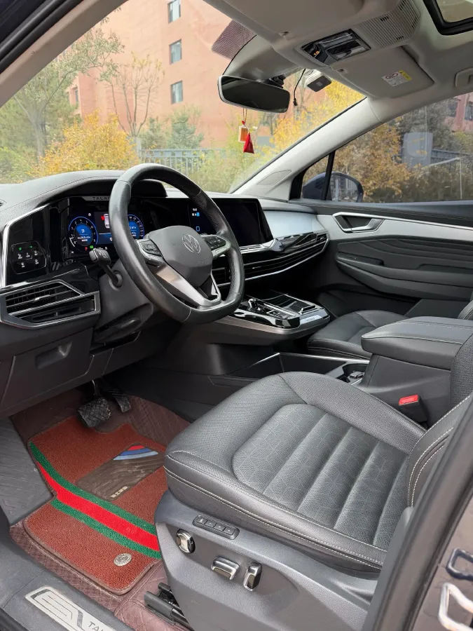 2021 Volkswagen Talagon 2.0T 220HP L4 7DCT,autocango,china used car exporter,china ev exporter,chinese used car exporter,chinese used ev exporter