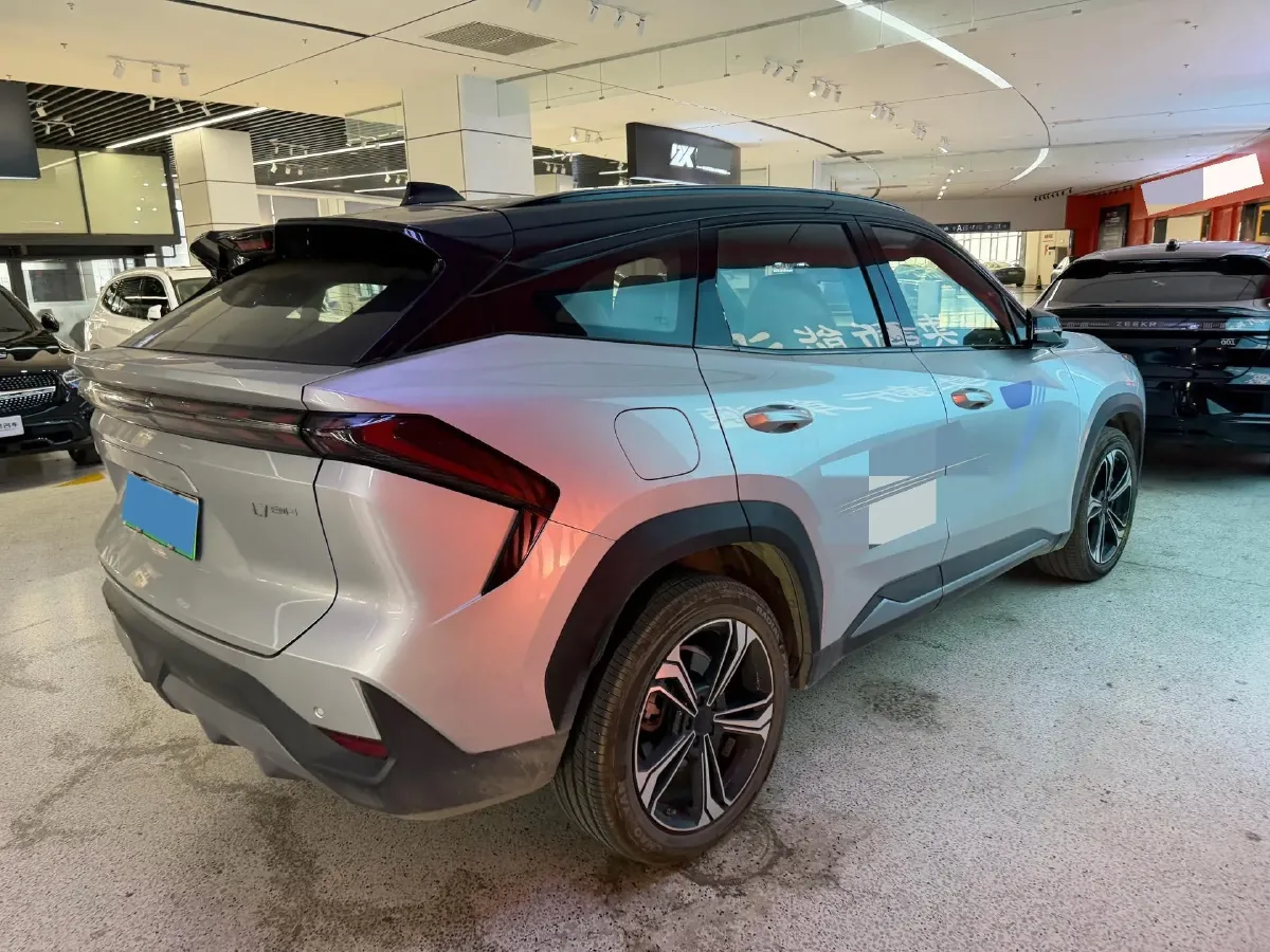 2025 Geely Galaxy L7 1.5T 163HP L4 3DHT PHEV 18.7KWH,autocango,china used car exporter,china ev exporter,chinese used car exporter,chinese used ev exporter