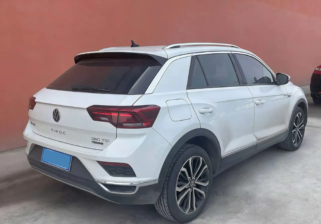 2021 Volkswagen T-Roc 1.4T 150HP L4 7DCT,autocango,china used car exporter,china ev exporter,chinese used car exporter,chinese used ev exporter