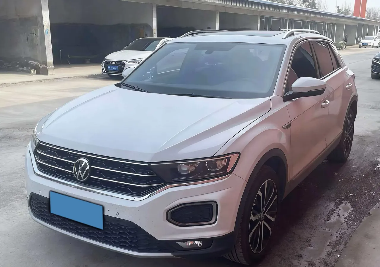 2021 Volkswagen T-Roc 1.4T 150HP L4 7DCT,autocango,china used car exporter,china ev exporter,chinese used car exporter,chinese used ev exporter