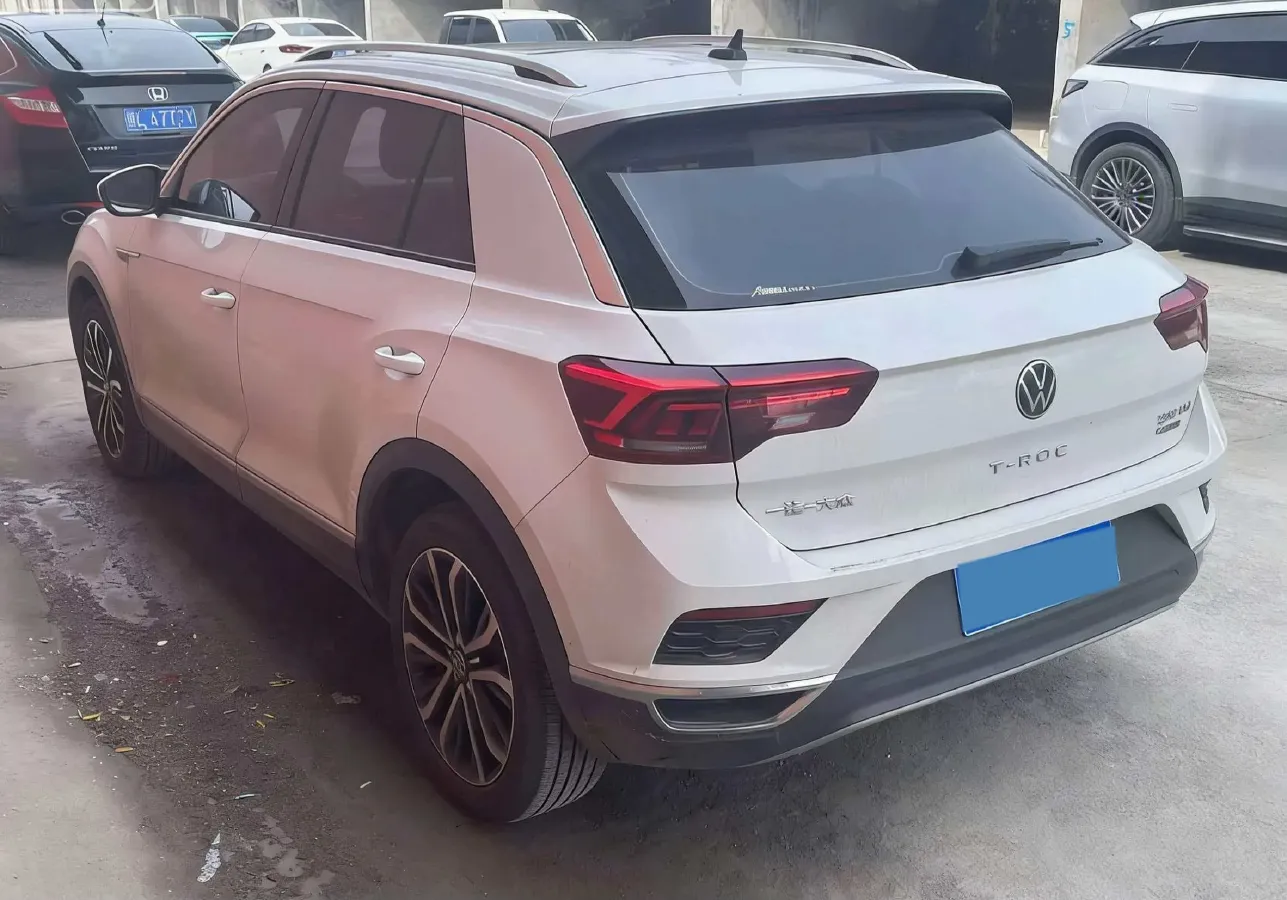 2021 Volkswagen T-Roc 1.4T 150HP L4 7DCT,autocango,china used car exporter,china ev exporter,chinese used car exporter,chinese used ev exporter