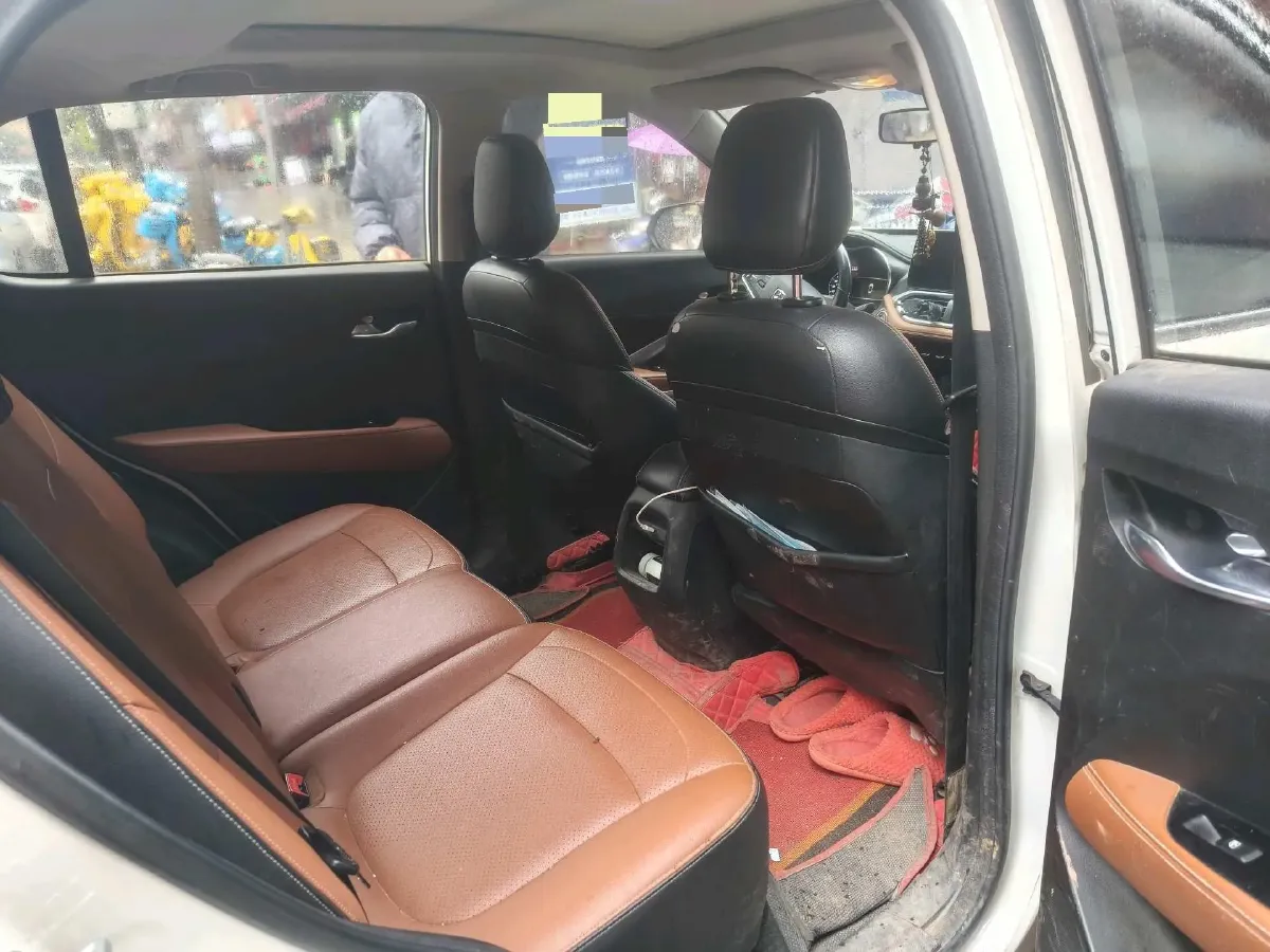 2019 BaoJun 510 1.5L 105HP L4 6MT,autocango,china used car exporter,china ev exporter,chinese used car exporter,chinese used ev exporter