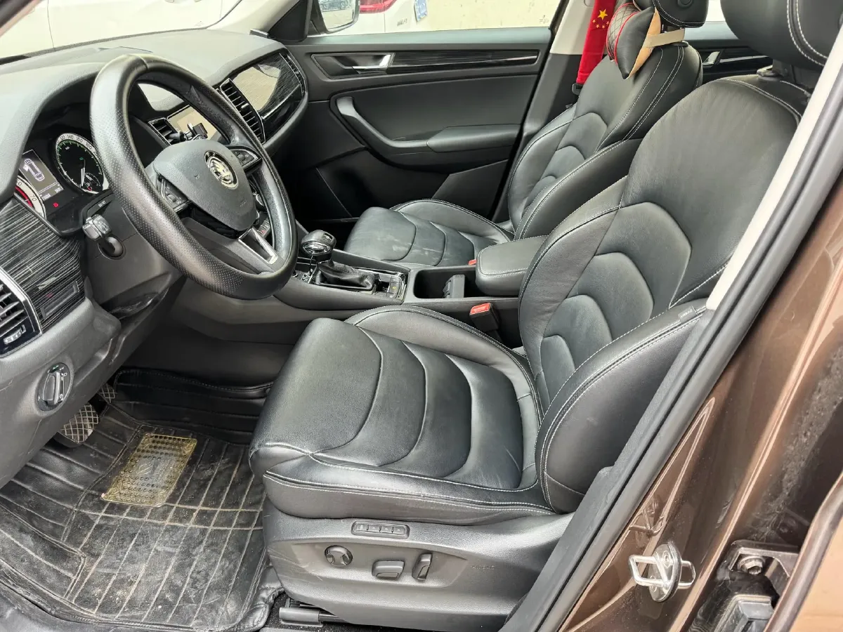 2018 Skoda Kodiak 2.0T 186HP L4 7DCT,autocango,china used car exporter,china ev exporter,chinese used car exporter,chinese used ev exporter
