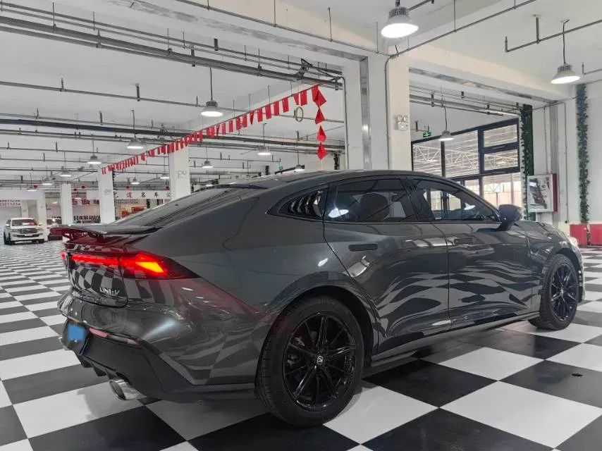 2023 ChangAn UNI-V 1.5T 188HP L4 7DCT,autocango,china used car exporter,china ev exporter,chinese used car exporter,chinese used ev exporter