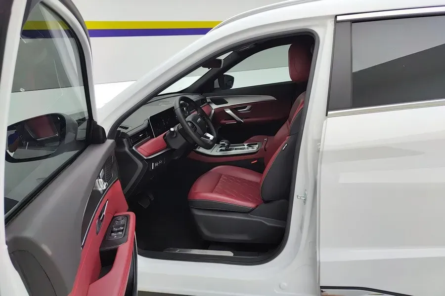 2024 Jetour X70 Plus 1.5T 156HP L4 6DCT,autocango,china used car exporter,china ev exporter,chinese used car exporter,chinese used ev exporter