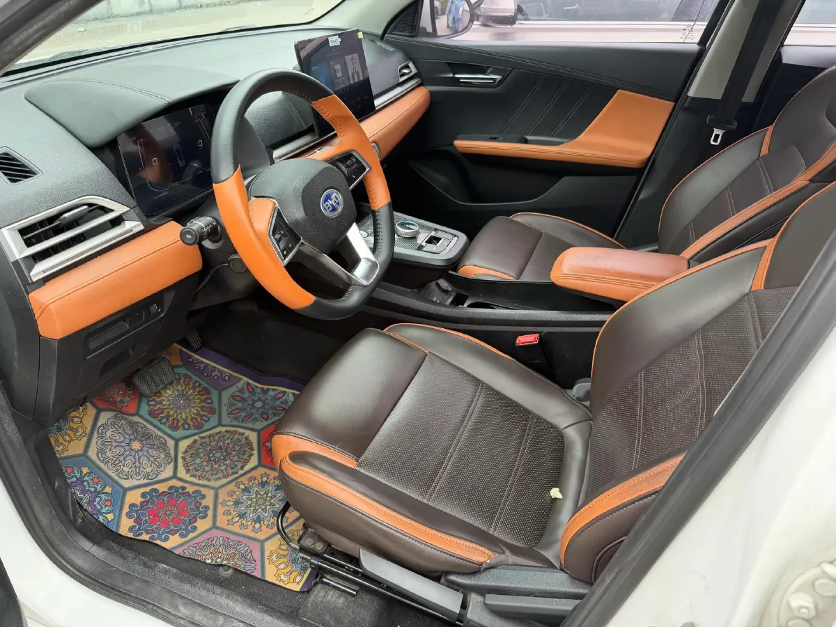 2021 MG Pilot 1.5T 173HP L4 7DCT,autocango,china used car exporter,china ev exporter,chinese used car exporter,chinese used ev exporter