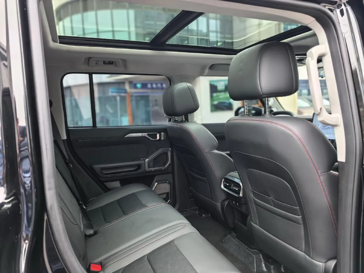 2023 Jetour Traveller 1.5T 184HP L4 7DCT,autocango,china used car exporter,china ev exporter,chinese used car exporter,chinese used ev exporter