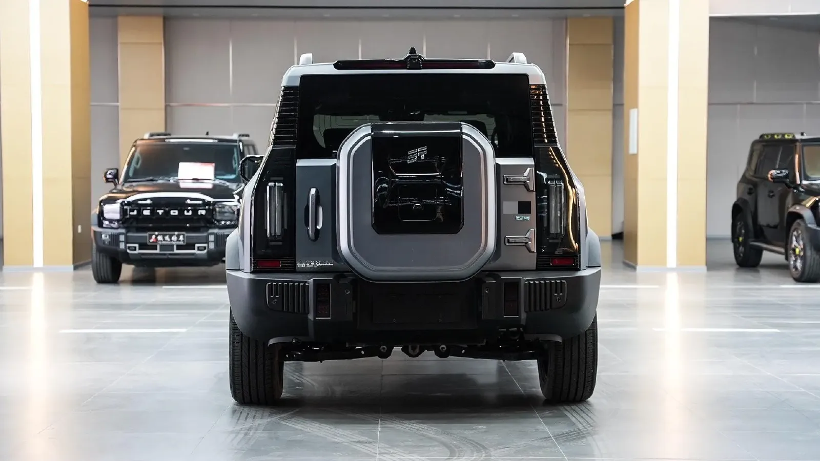 2024 Jetour ShanHai TravellerC-DM 1.5T 156HP L4 3DHT PHEV 43.24KWH,autocango,china used car exporter,china ev exporter,chinese used car exporter,chinese used ev exporter