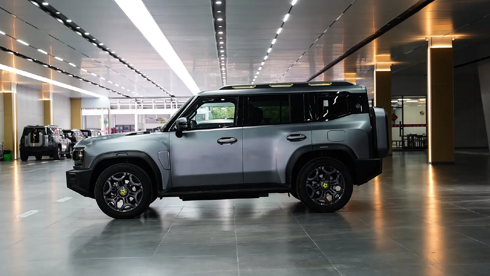 2024 Jetour ShanHai TravellerC-DM 1.5T 156HP L4 3DHT PHEV 43.24KWH,autocango,china used car exporter,china ev exporter,chinese used car exporter,chinese used ev exporter