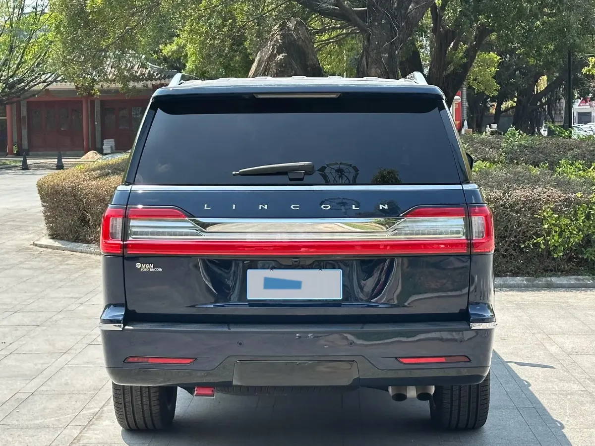 2019 Lincoln Navigator 3.5T 388HP V6 10AT,autocango,china used car exporter,china ev exporter,chinese used car exporter,chinese used ev exporter