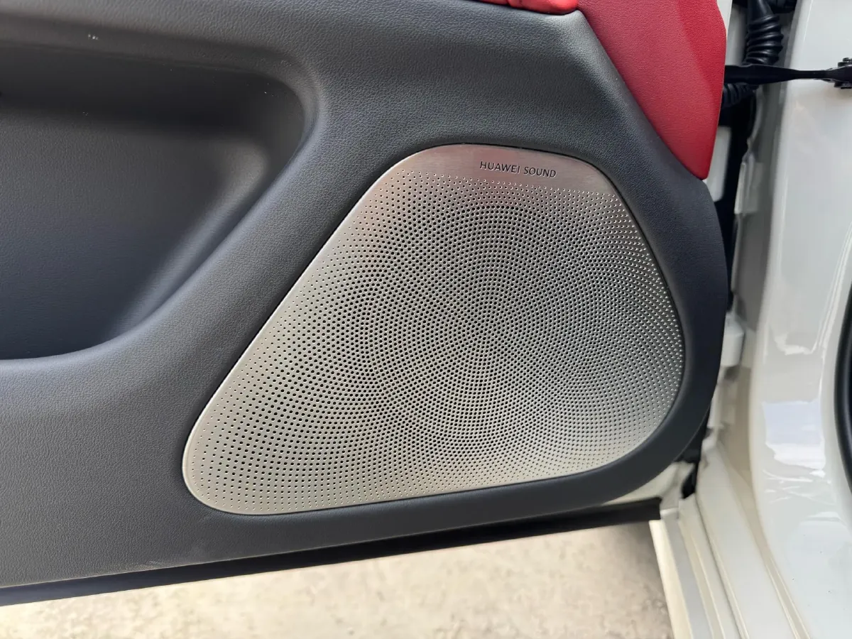 2025 AITO AITO M5 1.5T 152HP L4 REEV 42KWH,autocango,china used car exporter,china ev exporter,chinese used car exporter,chinese used ev exporter