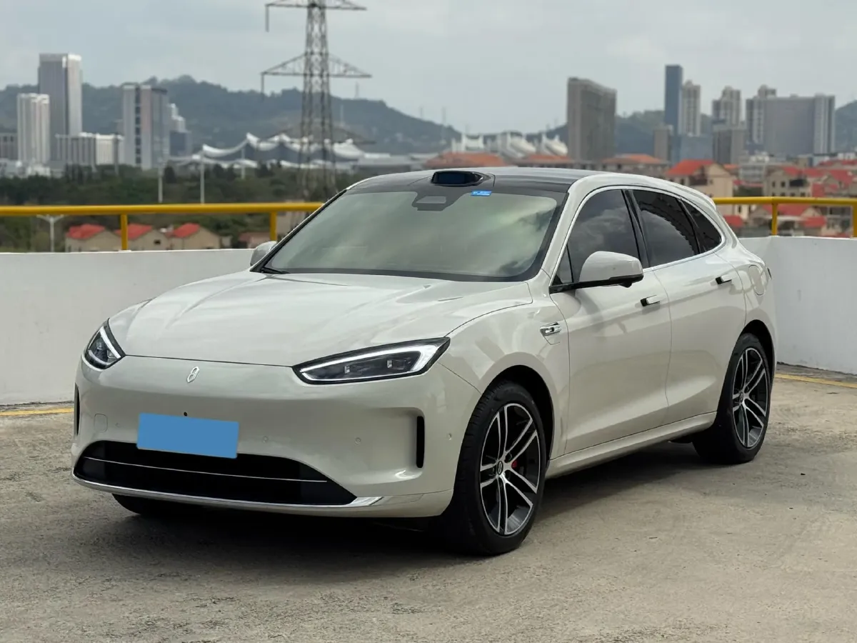 2025 AITO AITO M5 1.5T 152HP L4 REEV 42KWH,autocango,china used car exporter,china ev exporter,chinese used car exporter,chinese used ev exporter