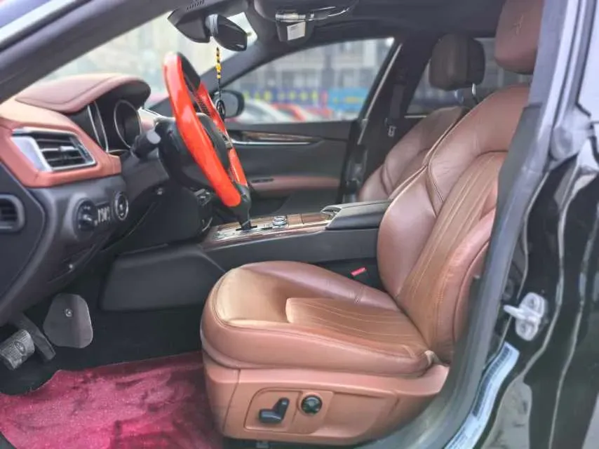 2020 Maserati Ghibli 3.0T 350HP V6 8AT,autocango,china used car exporter,china ev exporter,chinese used car exporter,chinese used ev exporter