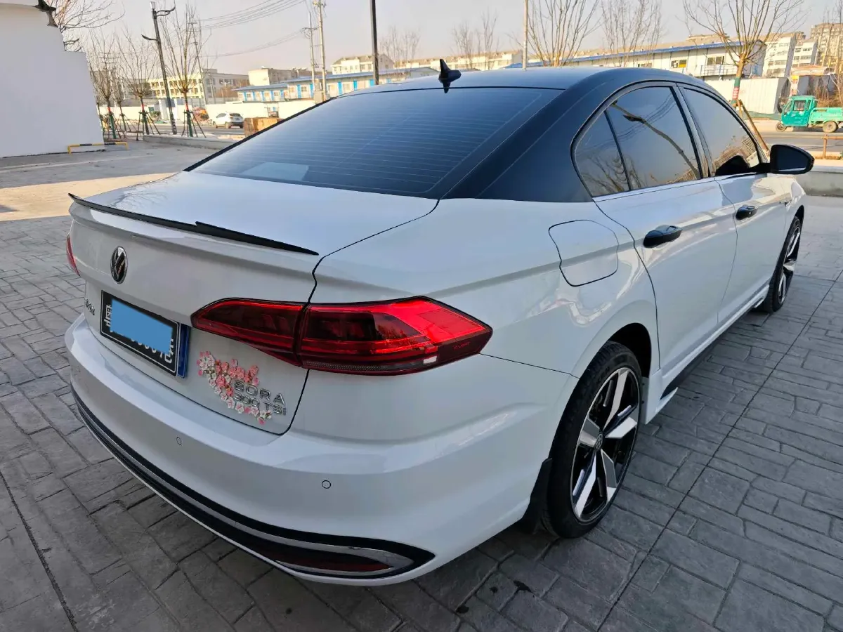 2025 Volkswagen Bora 1.5T 160HP L4 7DCT,autocango,china used car exporter,china ev exporter,chinese used car exporter,chinese used ev exporter