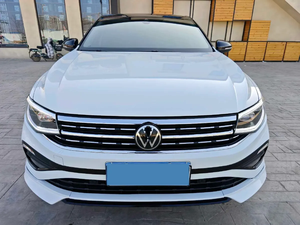 2025 Volkswagen Bora 1.5T 160HP L4 7DCT,autocango,china used car exporter,china ev exporter,chinese used car exporter,chinese used ev exporter