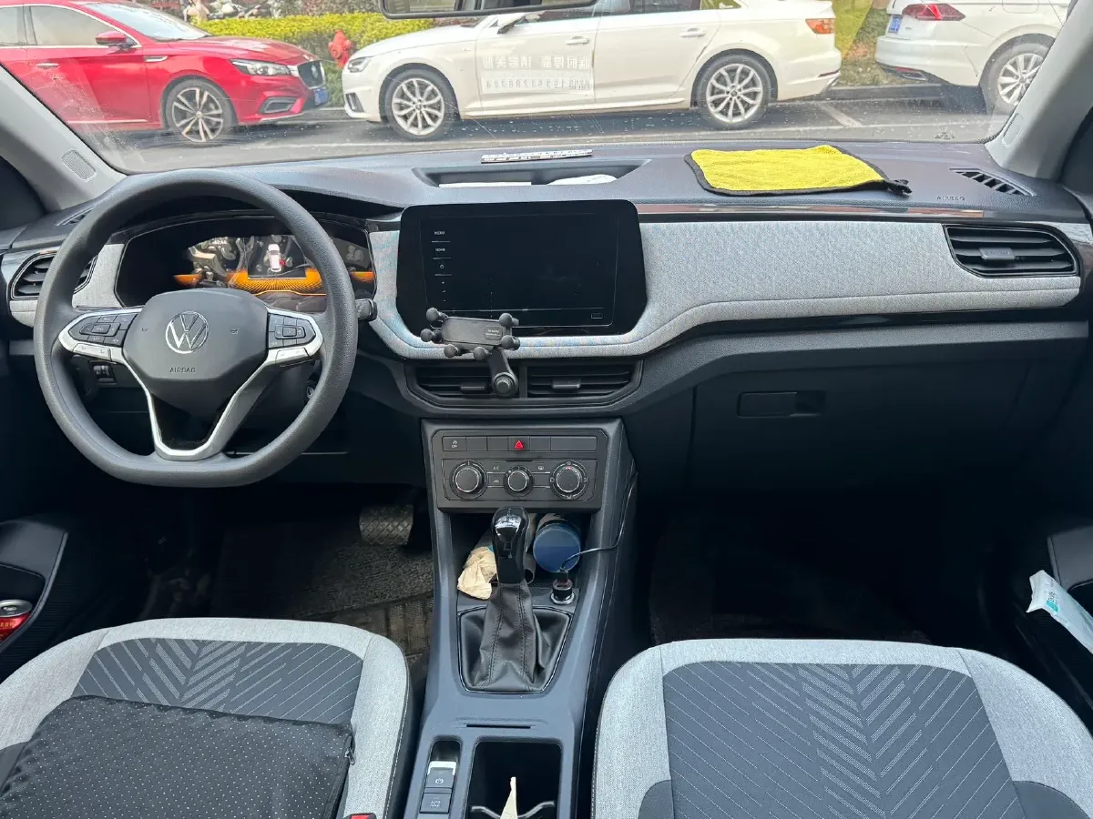 2025 Volkswagen Tharu 1.5L 110HP L4 6AT,autocango,china used car exporter,china ev exporter,chinese used car exporter,chinese used ev exporter