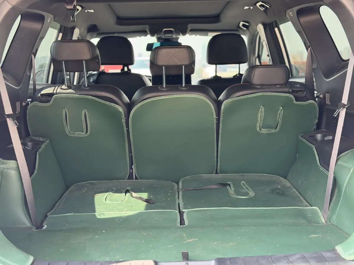 2024 Geely Okavango L 2.0T 218HP L4 7DCT,autocango,china used car exporter,china ev exporter,chinese used car exporter,chinese used ev exporter